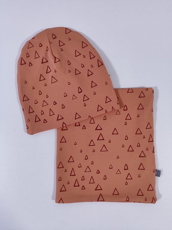 Cepure un šalle KOMPLEKTS gaiši oranži TRĪSSTŪRI