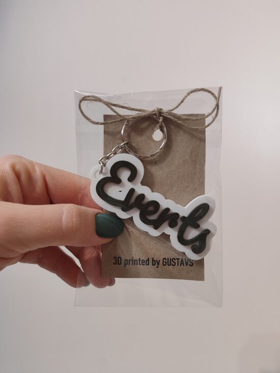 Atslēgu piekariņš AR VĀRDU balts/haki