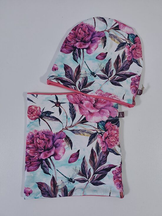 Cepure un šalle KOMPLEKTS spāres ziedos 46-48cm un 50-52cm