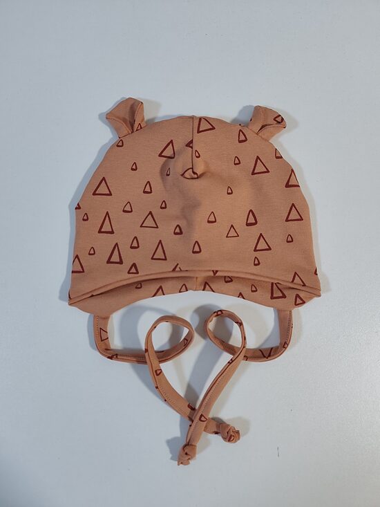 Sienama cepure ORANŽI TRĪSSTŪRI 42-44cm